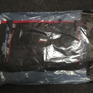 Palace Genius Holdall Duffel Bag Black FW18 NWT